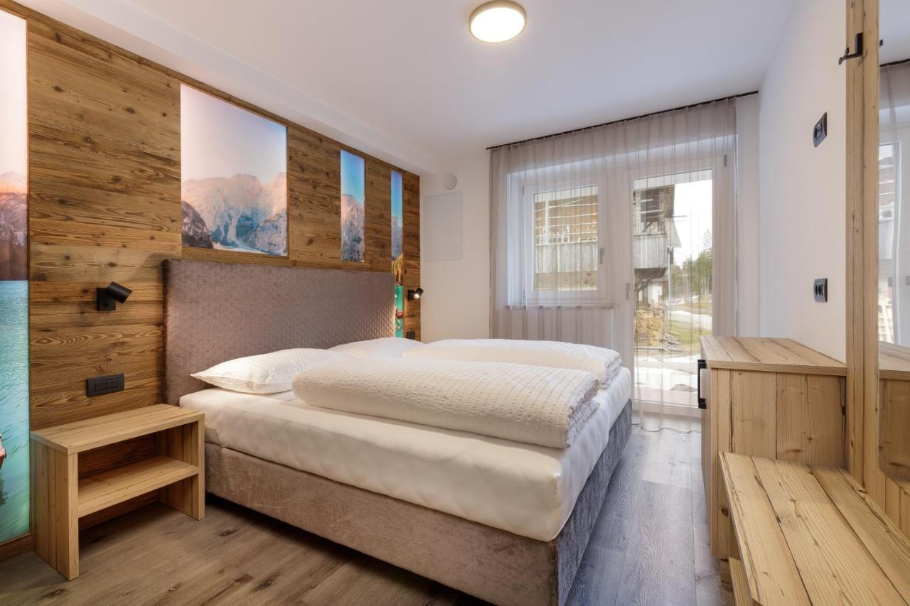 Apartments Pragser Wildsee Winklwiese Exterior foto